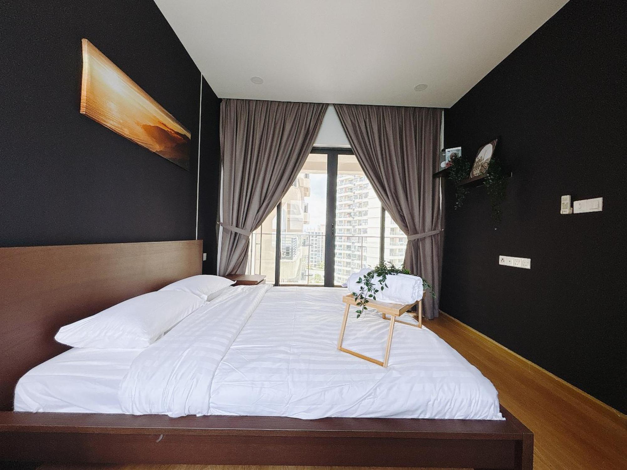 Ferienwohnung Country Garden Danga Bay By Lions Bay Johor Bahru Zimmer foto