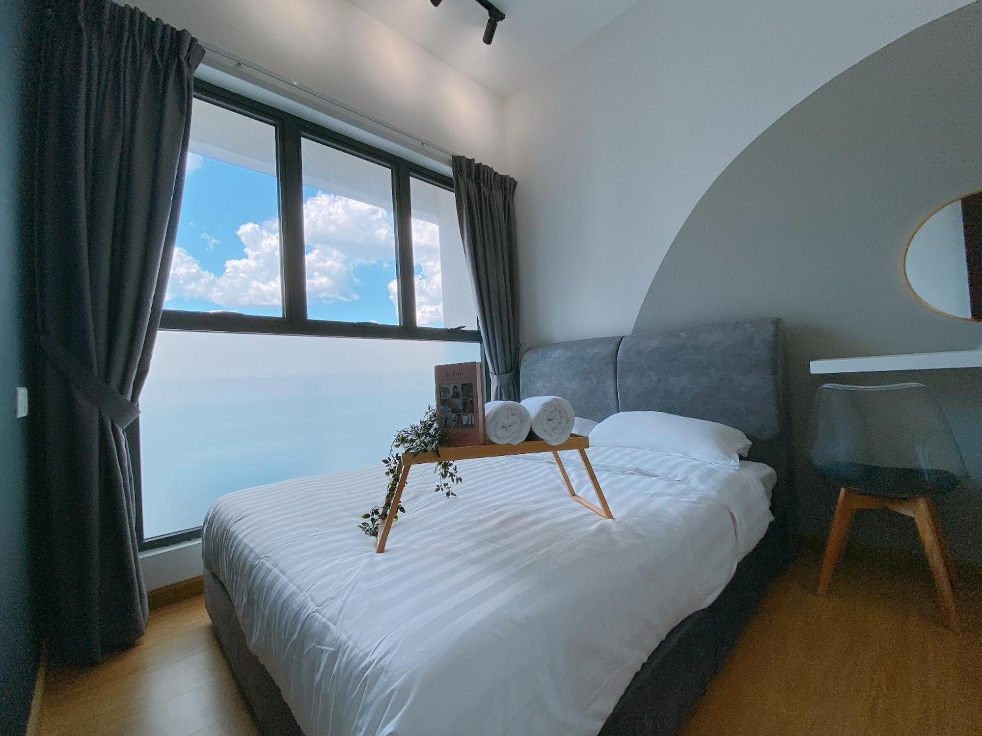 Ferienwohnung Country Garden Danga Bay By Lions Bay Johor Bahru Zimmer foto