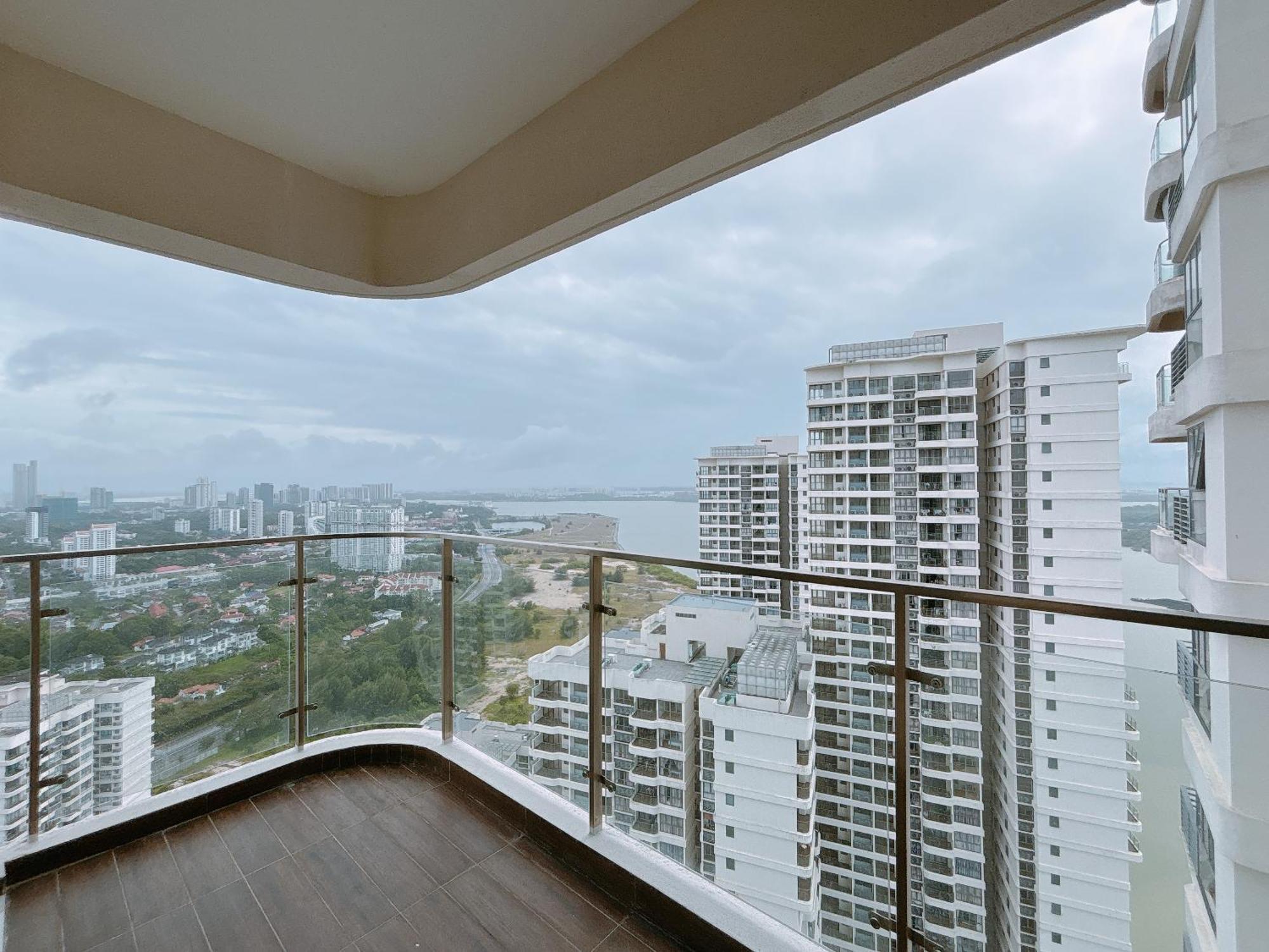 Ferienwohnung Country Garden Danga Bay By Lions Bay Johor Bahru Zimmer foto