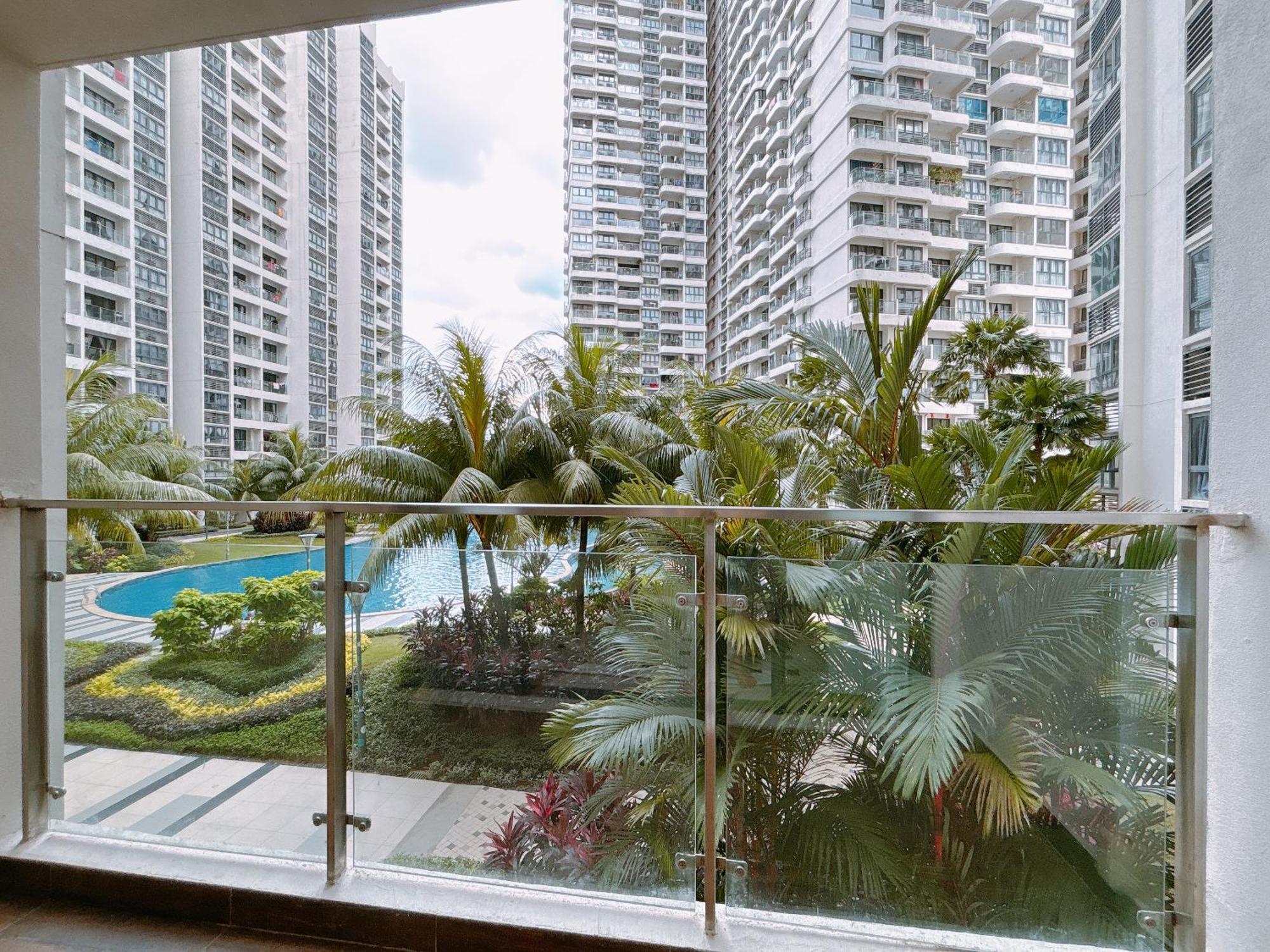 Ferienwohnung Country Garden Danga Bay By Lions Bay Johor Bahru Zimmer foto